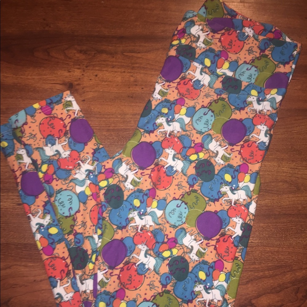 Tall and curvy lularoe brand new unicorn leggings